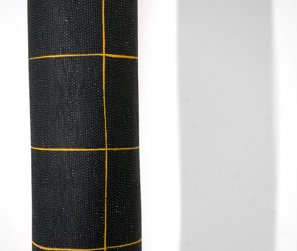 Lorrkon (Hollow Log) by Samson Bonson